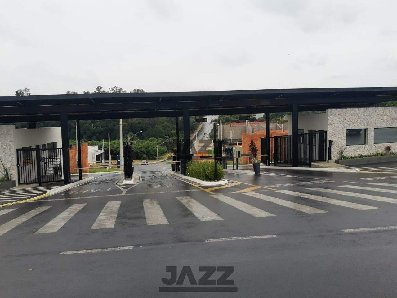 WhatsApp Image 2025-10-07 at 16.37