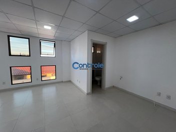 office em Rua Joaquim Carneiro, Capoeiras - Florianópolis - SC