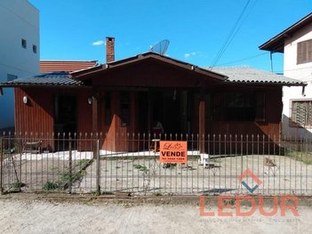 house em Rua Assis Brasil, Centro - São Francisco de Paula - RS