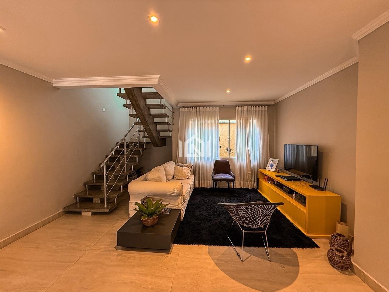 casa a venda no condominio sao paulo || - sala de  tv