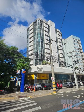 business em Rua Vinte e Quatro de Outubro, Moinhos de Vento - Porto Alegre - RS