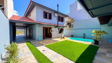 house em Zeev Jabotinski, Jardim Itu - Porto Alegre - RS