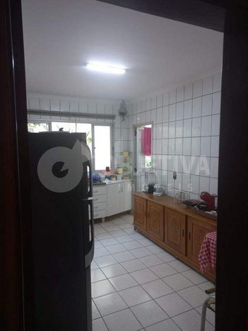 apartment em Avenida José Zacharias Junqueira, Saraiva - Uberlândia - MG