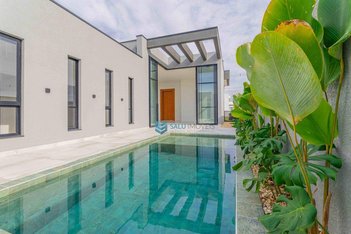 house em Rua Ivo José Rebello, Santa Regina - Camboriú - SC