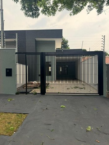 house em Rua Pioneiro João Perin, Parque Tarumã - Maringá - PR