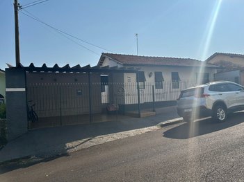 house em Capitão Alberto Mendes Junior, Vila São Lúcio - Botucatu - SP