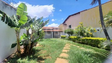 house em Rua Armando Tucci, Santa Mônica - Uberlândia - MG