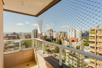 apartment em Rua Carlos Trein Filho, Auxiliadora - Porto Alegre - RS