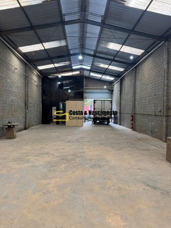 industrial em Rua Javari, Taboão - Diadema - SP