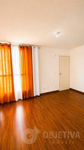 apartment em Rua Manoel da Mata Gonçalves, Chácaras Tubalina e Quartel - Uberlândia - MG
