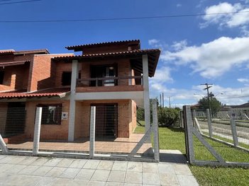 house em Rua Begônias, Rainha do Mar - Xangri-Lá - RS