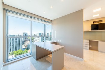 office em Rua Vinte e Quatro de Outubro, Auxiliadora - Porto Alegre - RS