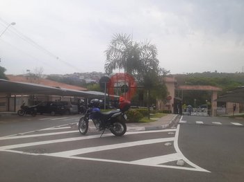 apartment em Rua Júlia Lovisaro Vicentini, Sítios Frutal - Valinhos - SP