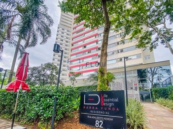 apartment em Rua Adalberto Kemeny, Parque Industrial Tomas Edson - São Paulo - SP