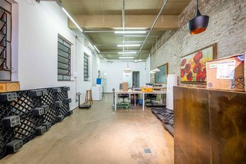 office em Avenida Brino, Santa Maria Goretti - Porto Alegre - RS