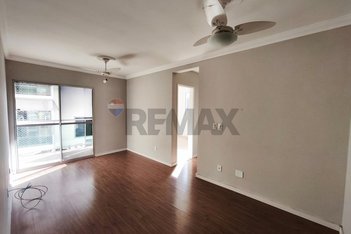 apartment em Rua Iriquitia, Taquara - Rio de Janeiro - RJ