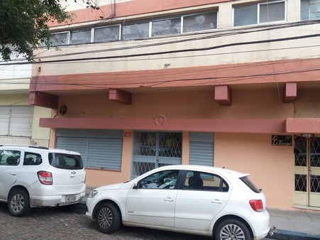 Cômodo Condomínio