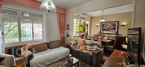 apartment em Rua Felipe Camarão, Rio Branco - Porto Alegre - RS