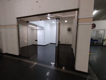 business em Rua Onze de Junho, Itararé - São Vicente - SP