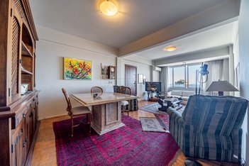 apartment em Avenida Independência, Moinhos de Vento - Porto Alegre - RS
