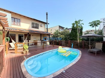 house em Rua Sebastiana Coutinho, Areias - São José - SC