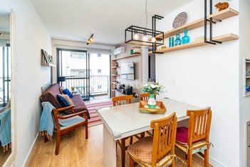 apartment em Rua Miguel Tostes, Rio Branco - Porto Alegre - RS