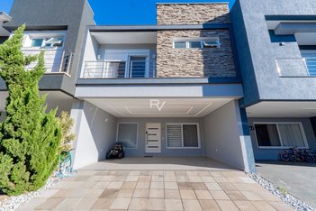 house em Avenida Willy Eugênio Fleck, Sarandi - Porto Alegre - RS
