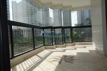 apartment em Avenida Washington Luís, Santo Amaro - São Paulo - SP