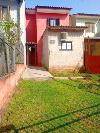 house em Chácara do Banco, Restinga - Porto Alegre - RS