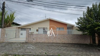 house em Rua Líbero Sant'Ana Nunes, Xaxim - Curitiba - PR