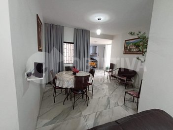 house em Rua Ituiutaba, Nossa Senhora Aparecida - Uberlândia - MG
