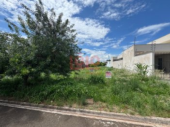 land_lot em Rua Pioneiro Jones Sales Pontes, Jardim Munique - Maringá - PR