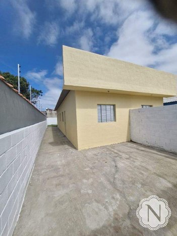 house em Avenida Manoel Marques Silveira, Gaivota (Interior) - Itanhaém - SP