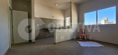 apartment em Rua Alfredo Bosi, Novo Mundo - Uberlândia - MG