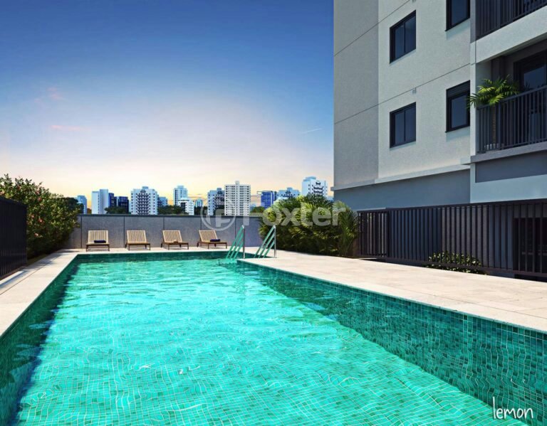 piscina-com-deck-e-vista-para-o-predio