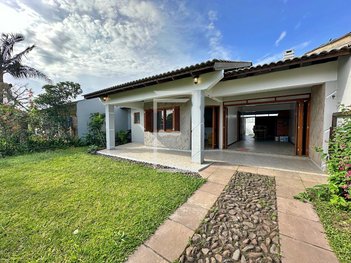 house em Avenida Ágata, Rainha do Mar - Xangri-Lá - RS