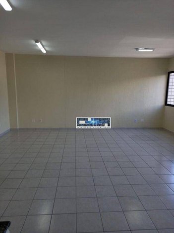 office em Rua Leonardo Roitman, Vila Mathias - Santos - SP