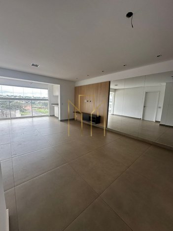 apartment em Rua José Elias, Jardim Karaíba - Uberlândia - MG
