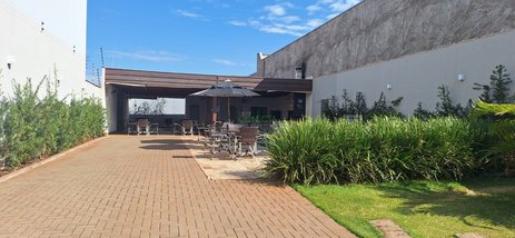 agricultural em Rua Fausto Nicácio Sampaio, Califórnia - Londrina - PR