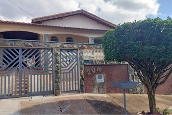 house em Rua Ângelo Arenghi, Jardim Itamaraty - Mogi Guaçu - SP