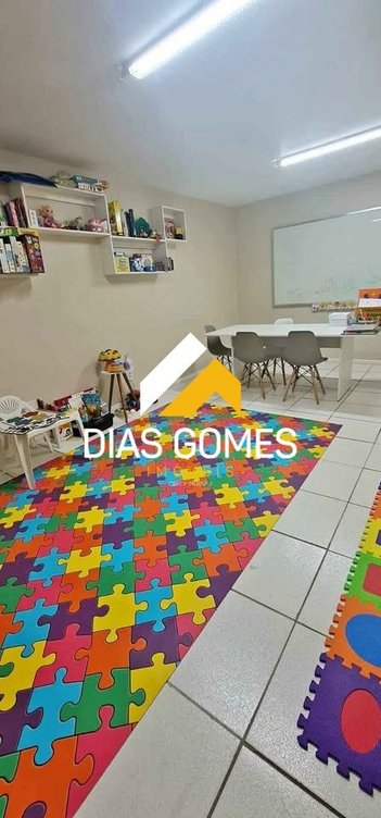 office em Rua Andrade Neves, Centro - Pelotas - RS