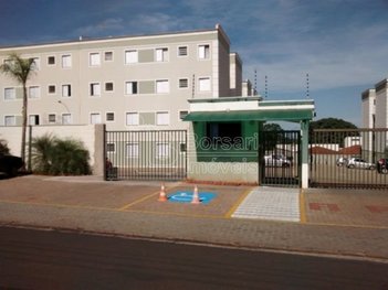 apartment em Rua Gavião Peixoto, Jardim Califórnia - Araraquara - SP