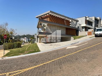 house em Rua Luberon, Tamboré - Santana de Parnaíba - SP