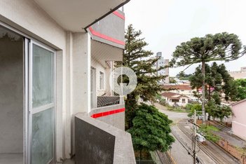 apartment em Rua Paula Gomes, São Francisco - Curitiba - PR