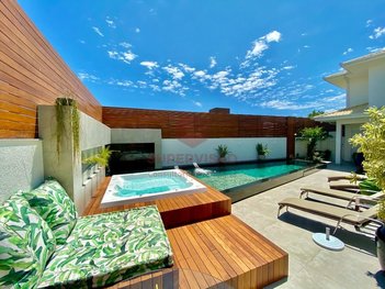 house em Rua dos Jacundás, Jurerê - Florianópolis - SC