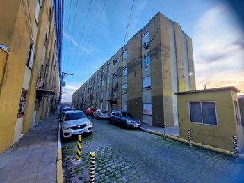 apartment em Rua Manoel Pereira de Almeida, Centro - Rio Grande - RS