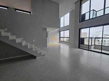 apartment em Rua dos Polvos, Jurerê - Florianópolis - SC