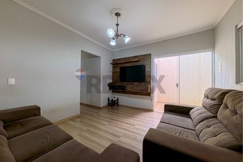 house em Avenida Luiz Pollo, Jardim Residencial Pedras Preciosas - Araras - SP