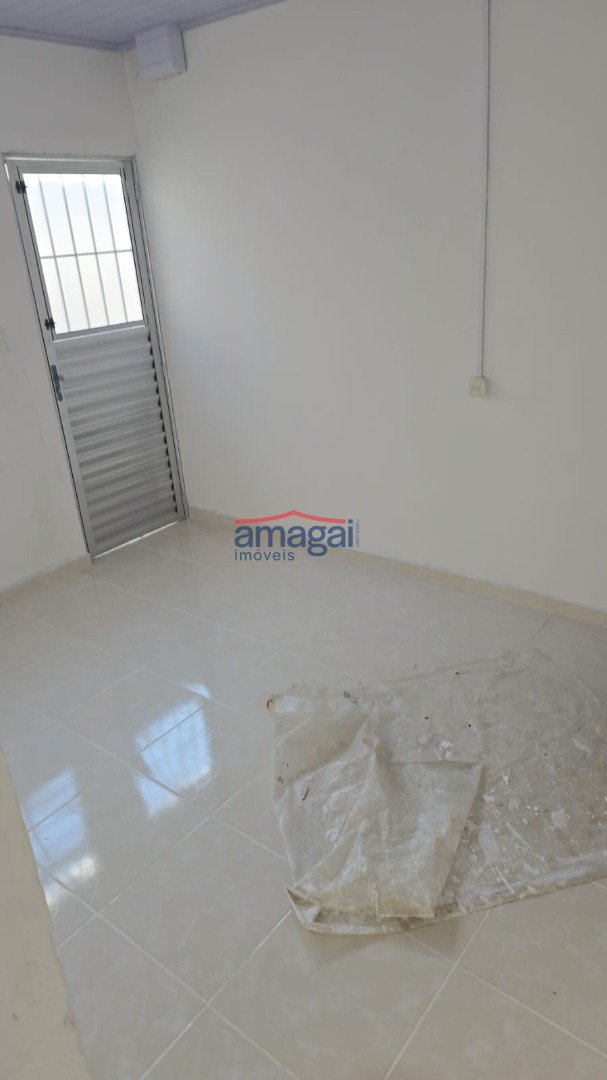 e5fb59fd-1822-4822-901b-be745b1b504f