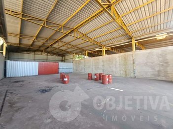 industrial em Avenida José Andraus Gassani, Distrito Industrial - Uberlândia - MG